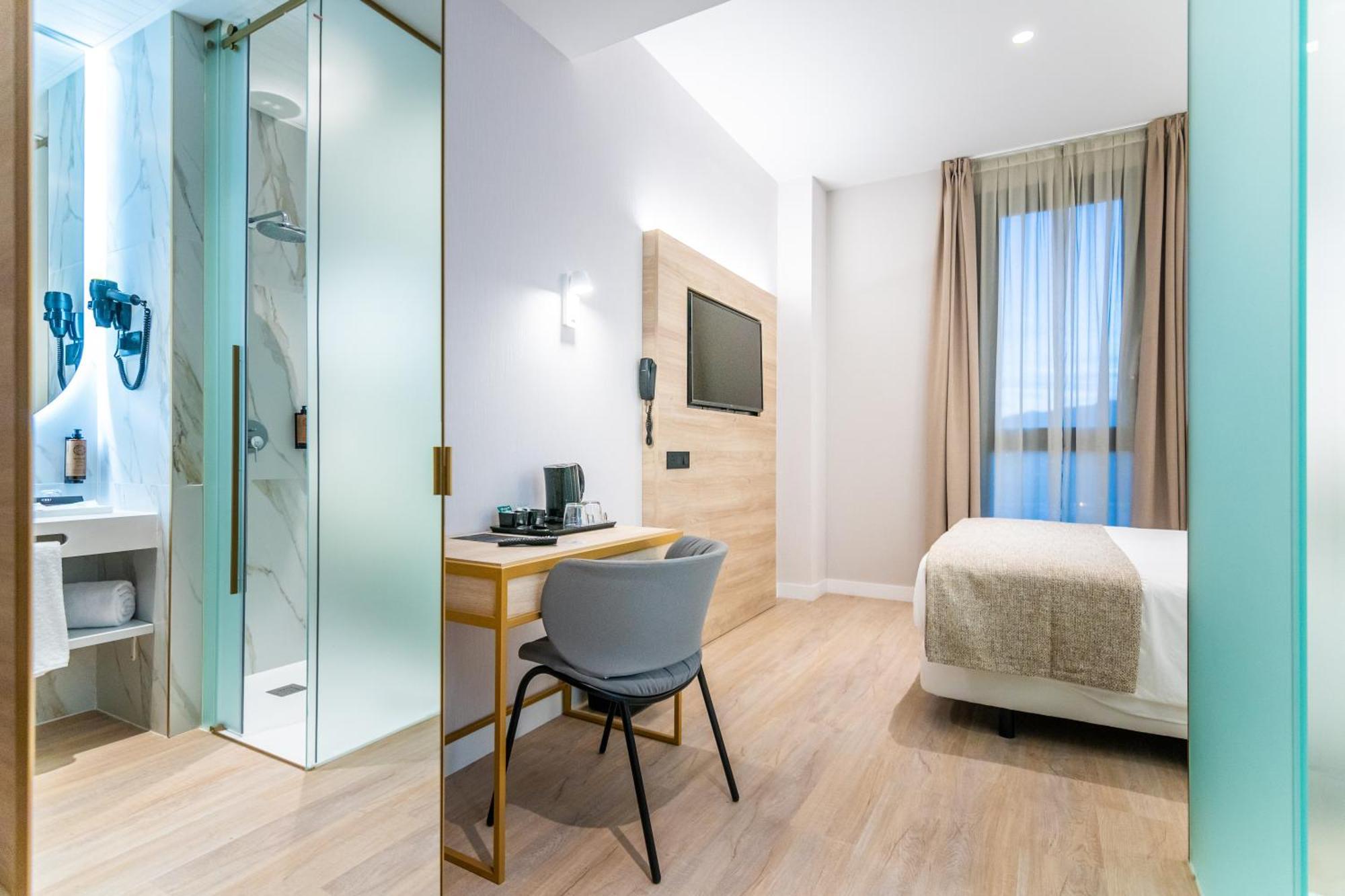 Hotel Malaga Vibes Экстерьер фото