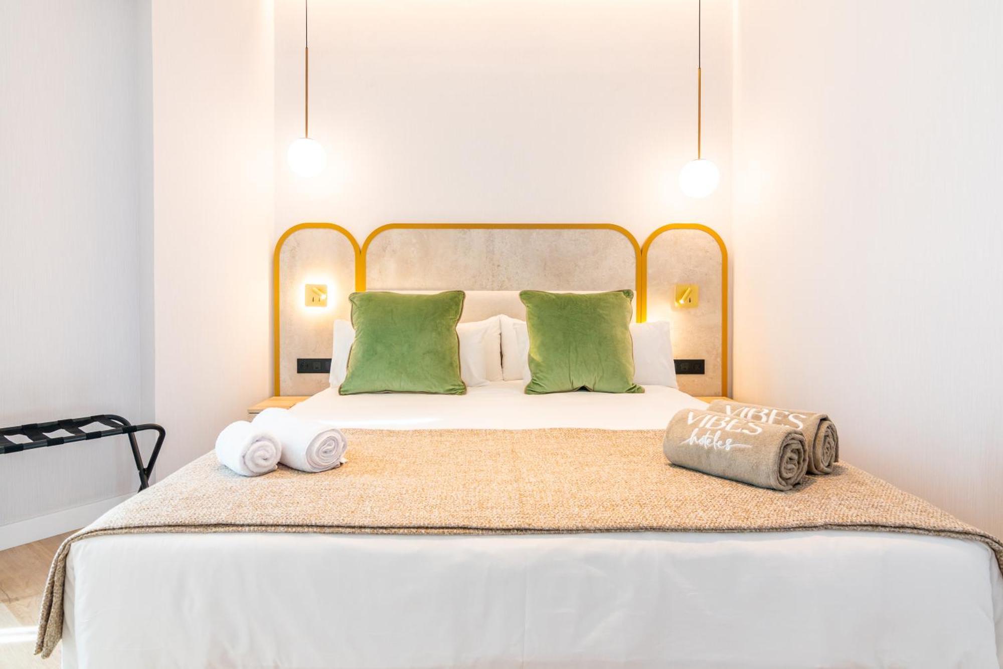 Hotel Malaga Vibes Экстерьер фото