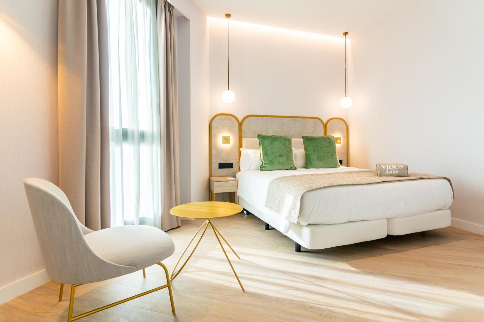 Hotel Malaga Vibes Экстерьер фото